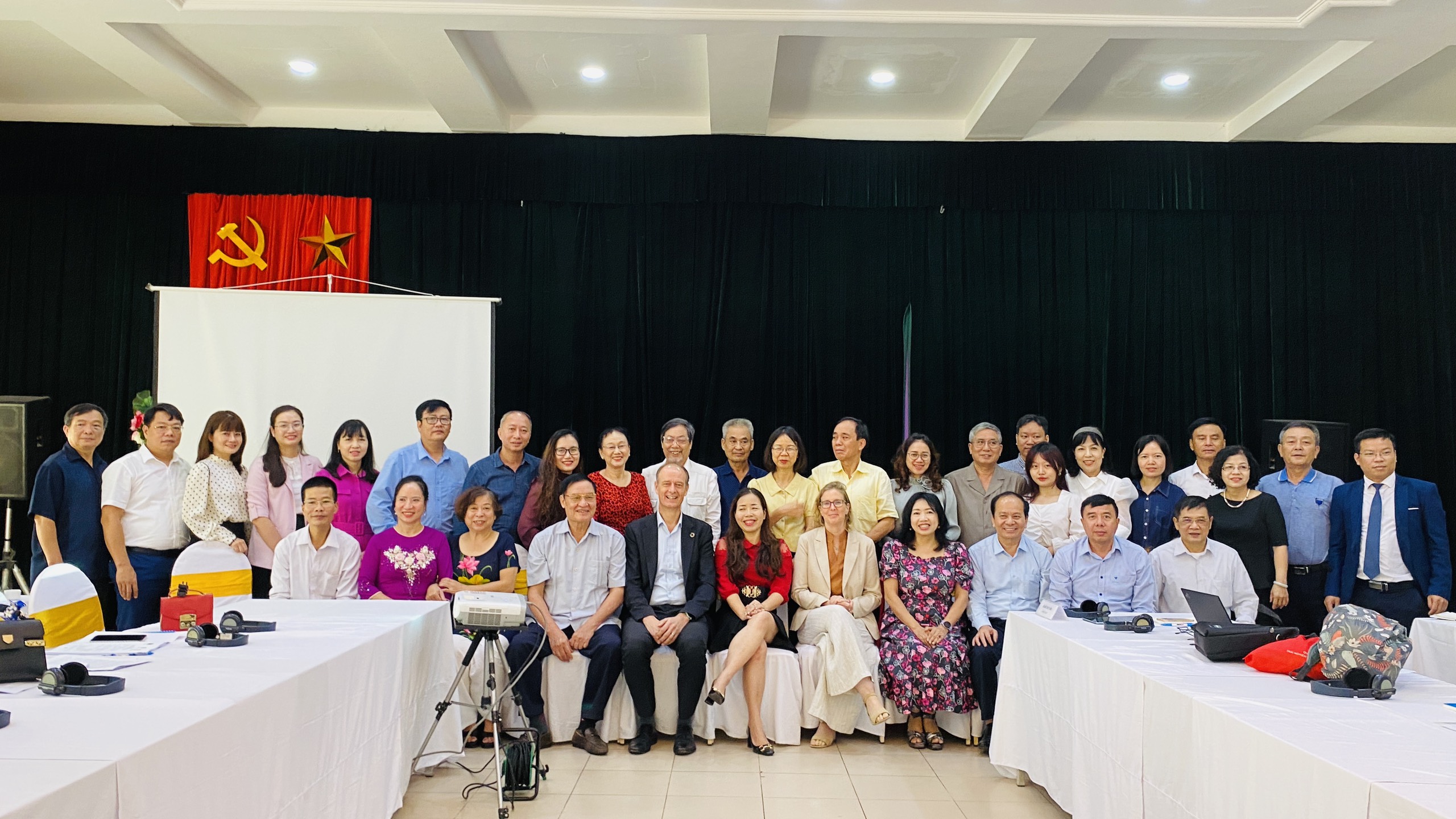 Hội thảo đánh giá thực tiễn thi hành và đề xuất nội dung hoàn thiện pháp luật về tư vấn pháp luật tại Hà Nội