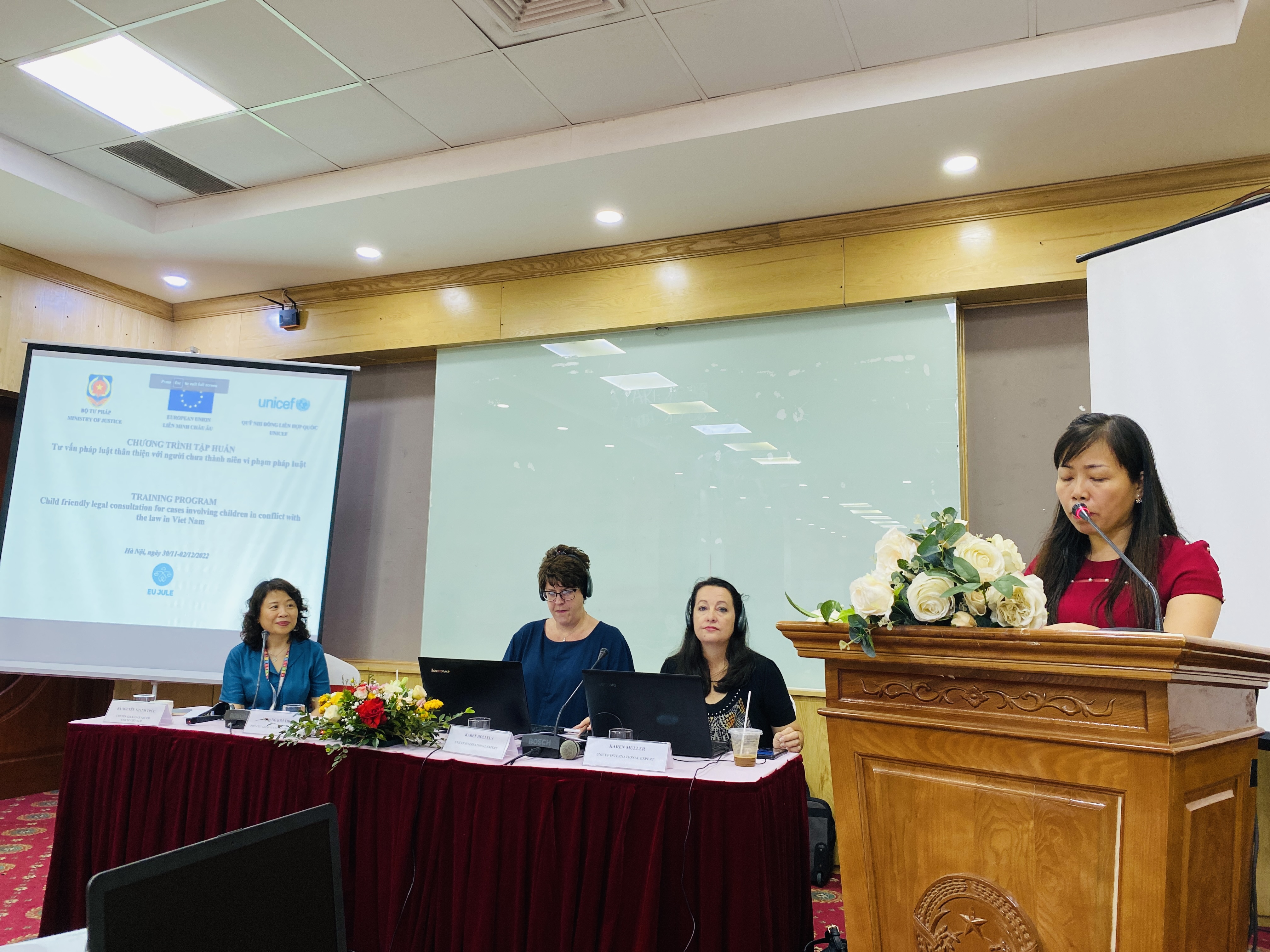 Lớp tập huấn về tư vấn pháp luật thân thiện với người chưa thành niên vi phạm pháp luật khu vực phía Bắc.